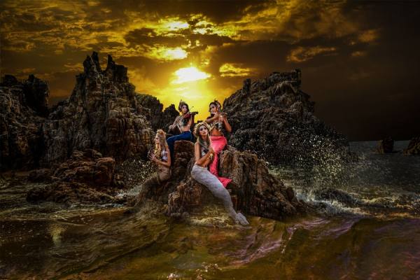 Photograph Haseo Hasegawa Requiem 7 on One Eyeland